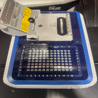 Thermo NanoDrop Eight UV/Vis Spectrophotometer image 0